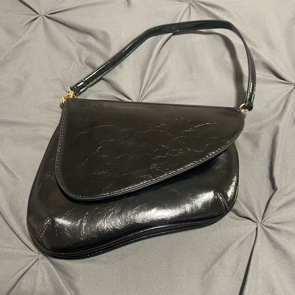 Chillx Elegant Black Women's Shoulder Bag NEW
